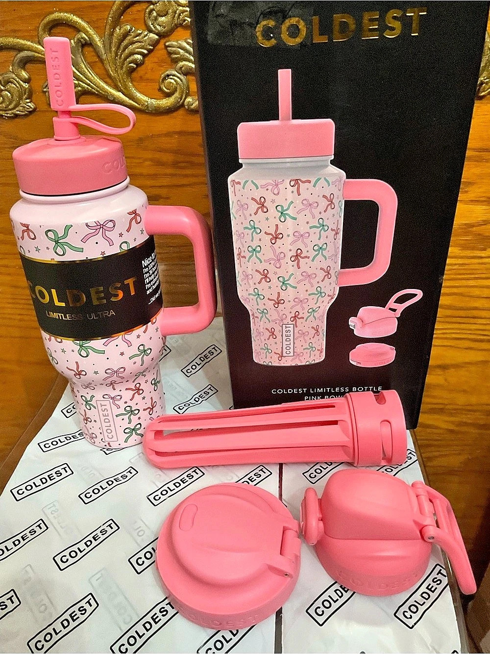 COLDest Limitless Bottle Pink Bow Bottle Set 24oz 3 Lids and fruit infuser